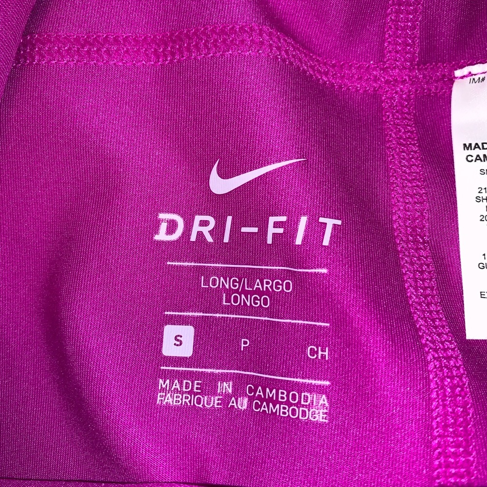Bright Purple pleated Nike skirt - Picture 3 of 3